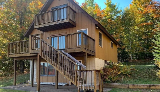 Scenic views in Serene Adirondack retreat