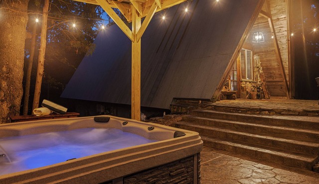 Secluded Cabin with Hot Tub, Firepit