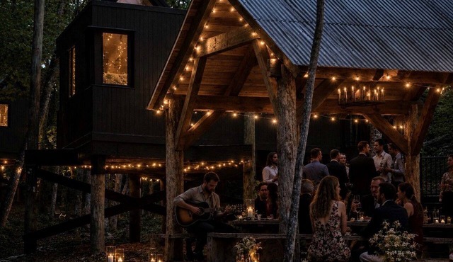 Secluded Luxury Wedding & Retreat Venue with Treehouses in Brevard, NC