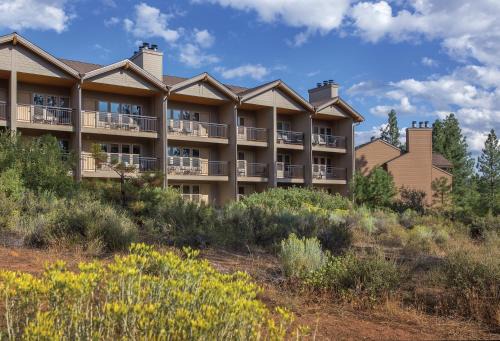Seventh Mountain Resort