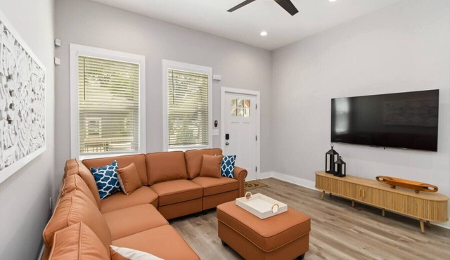 Spacious Midtown Home Steps from Piedmont Park