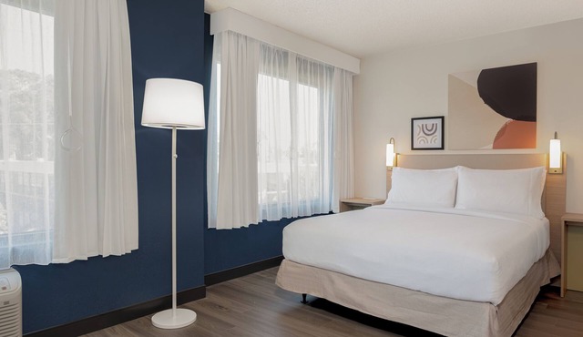 Spark by Hilton Wilmington