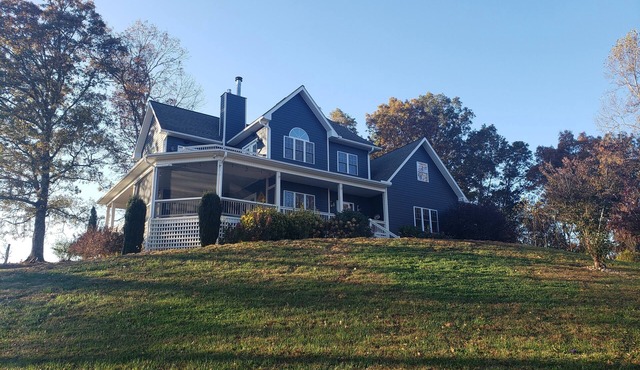 Spectacular long range views! 5 minutes from Franklin. Private w/paved driveway.