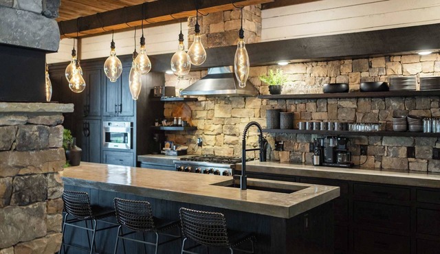 Stag's Manor|Stunning Mtn Views|Game Room|Hot Tub