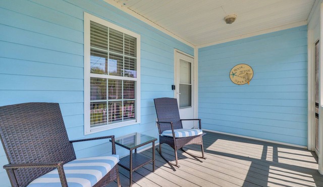 Steps to Ocean! Family-friendly Carolina Beach Gem
