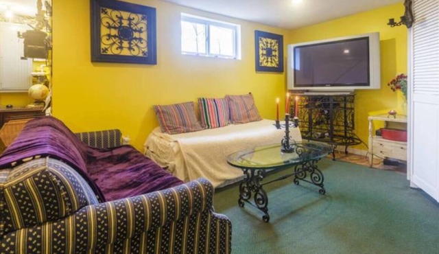 Studio With Private Entrance At Cozy Homeva 1/2 An Hour From NYC in White Plains