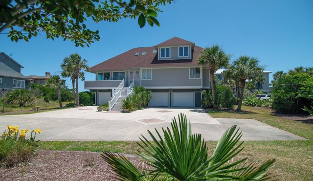 The Great Escape: Oceanfront 6BR Home