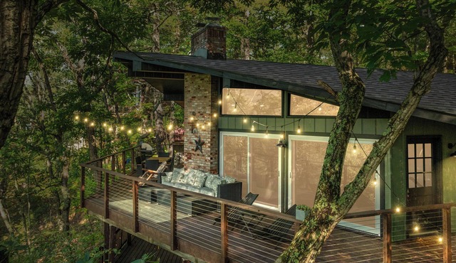 The Hillside Hideaway, a stunning retreat located in the heart of Bryce Resort