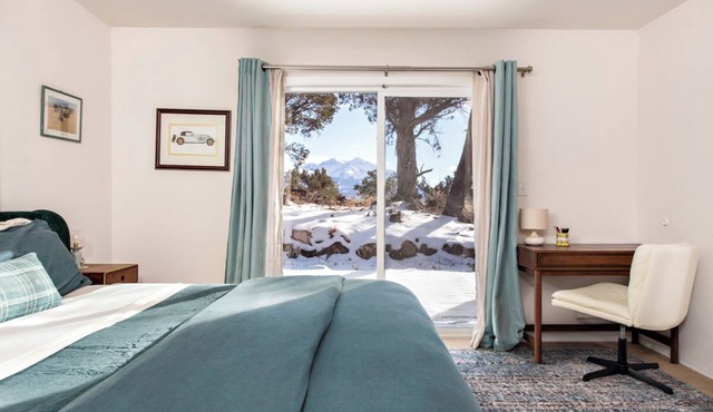 The Juniper Retreat — Mountain Luxury Near Aspen