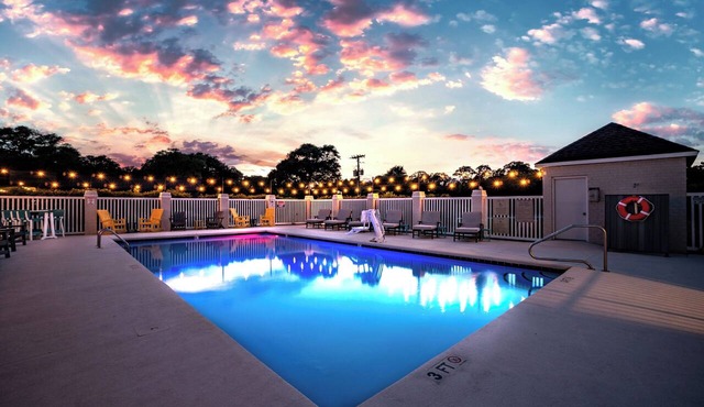 The Windstar Hotel - Emerald Isle/Swansboro