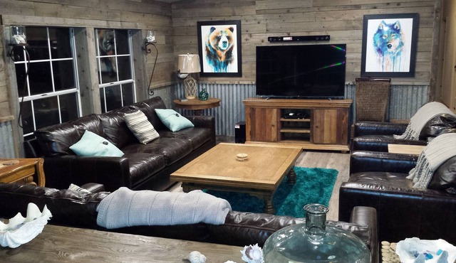 TIMBER DUNES Dune Access comfy woodland cabin