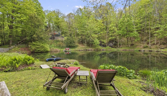 Timpani Corners | Private Pond AC