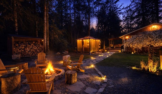Twilight Forest Retreat HotTub+Firepit+Wildlife Near Mt. Rainier Entrance