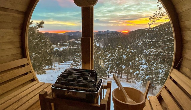 VIEWS PanoramicvSauna Hot Tub Mountain House the VIEW HAUS'18 mins to Red Rocks!