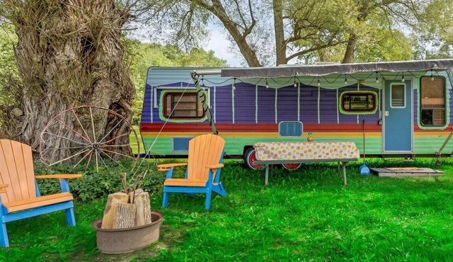 Vintage Gypsy Camper Glamping Near Ellicottville NY
