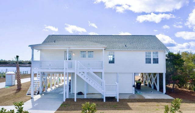 Water View Home – Private Boat Ramp – Dog Friendly