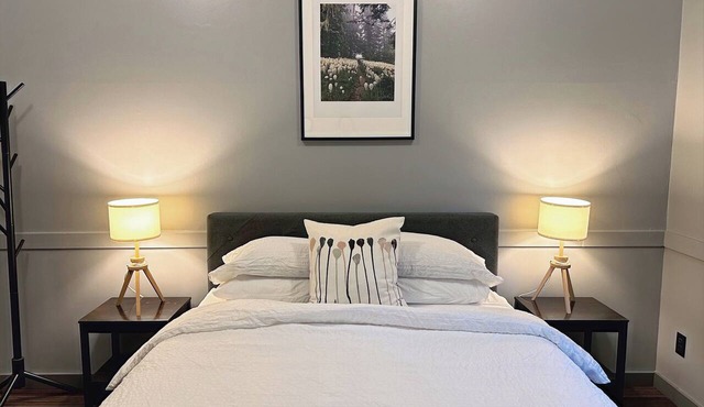 Westfir Lodge & Mountain Market