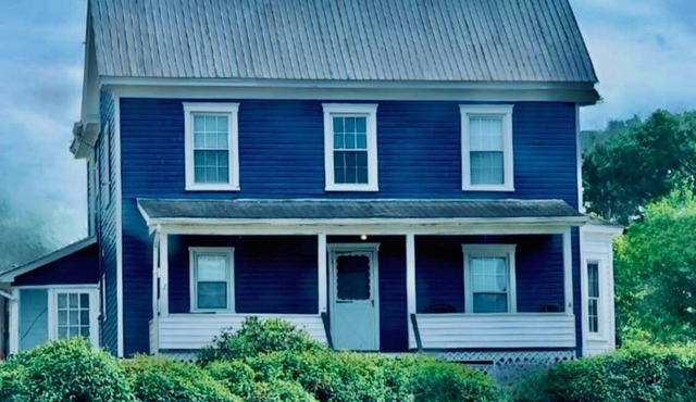 Where history meets comfort – just 1 mile from the C&O Canal