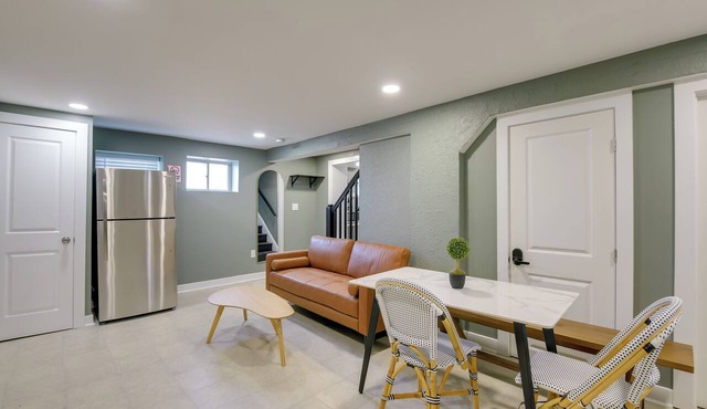 Work & Explore in DC! Cheverly Apt 1/2 Mi to Metro