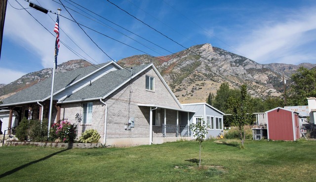Y Mountain View Cozy 2- bd Stay by BYU & Slate Canyon