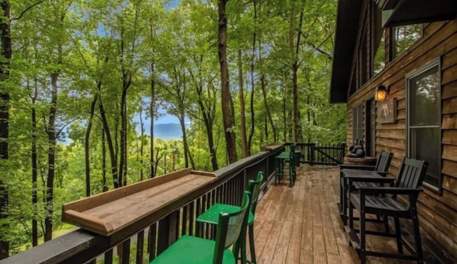 Your ideal mountain cabin retreat with a hot tub and firepit!