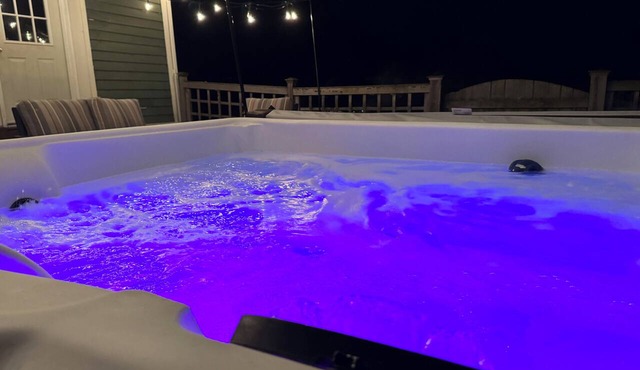 Your peaceful getaway near Cornell, Cayuga Lake, and Ithaca—central to everything, yet wonderfully relaxing.