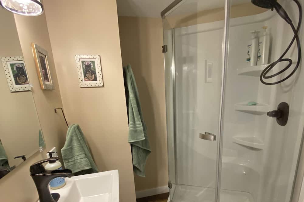 Photo of Bathroom in Saratoga Springs
