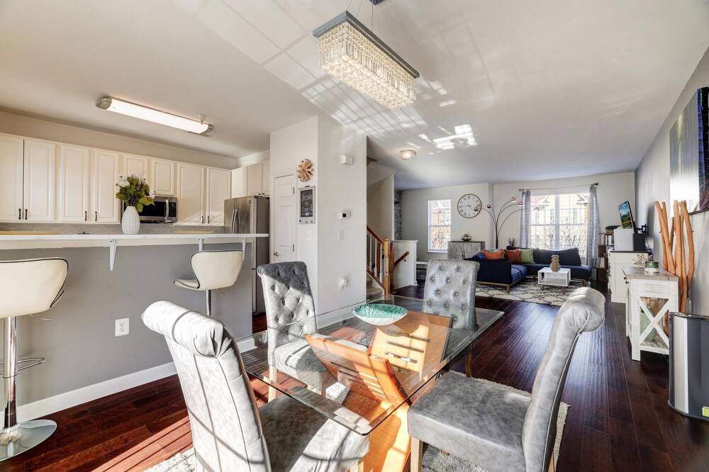 Photo of Kitchen in Capitol View