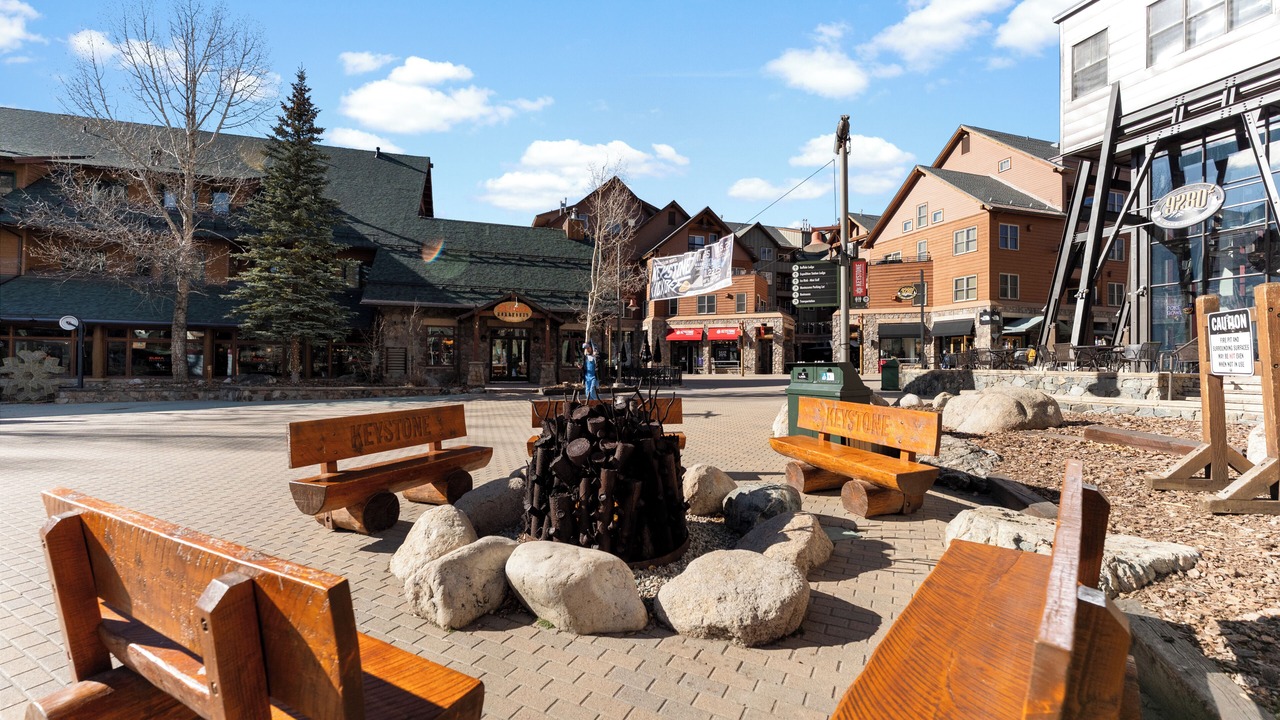 Photo of Others in Lakeside Village