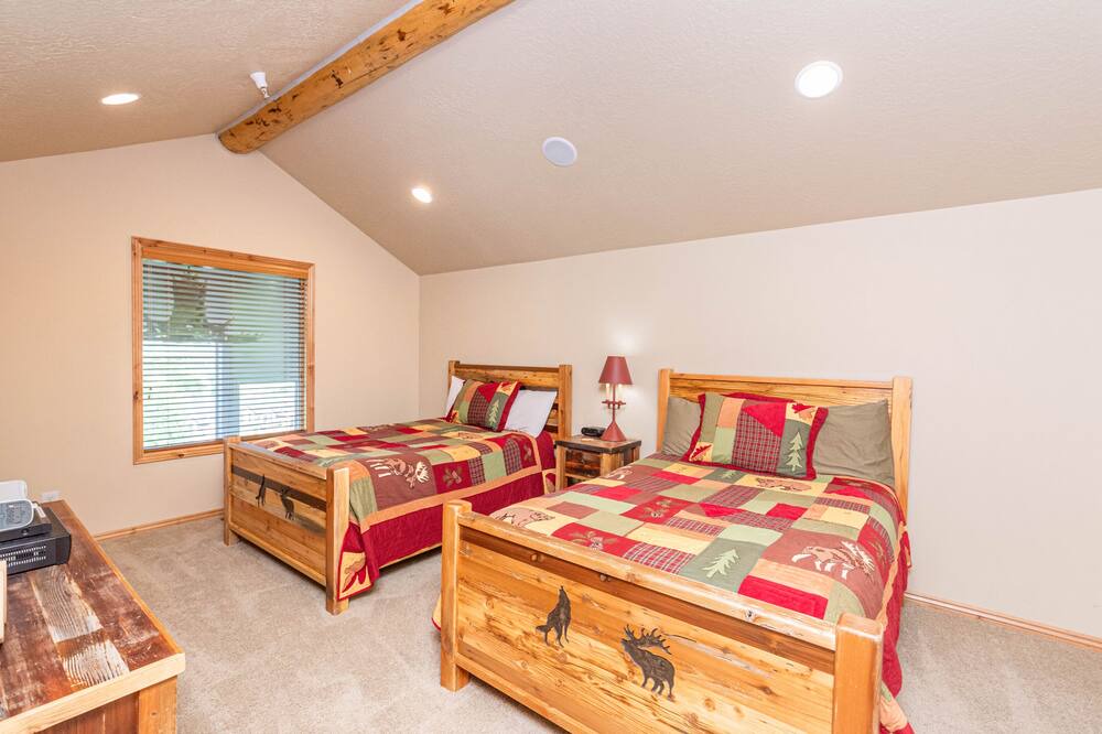 Photo of Bedroom in Wolf Creek