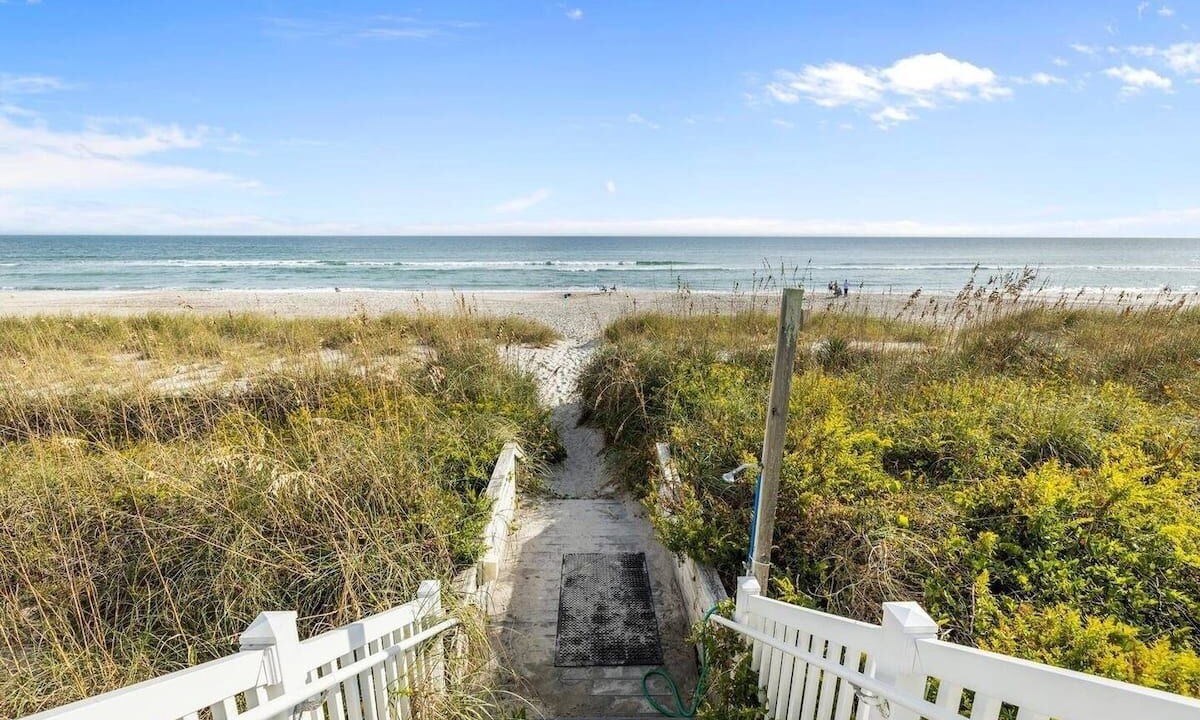 Photo of Others in Pine Knoll Shores