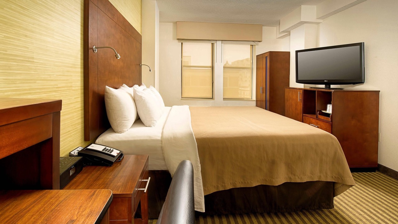Photo of Bedroom in Logan Circle