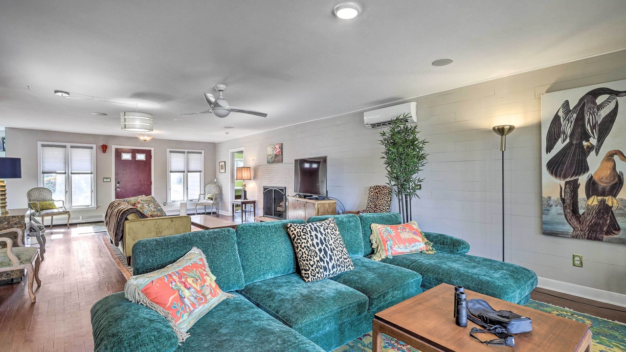 Photo of Livingroom in Milford