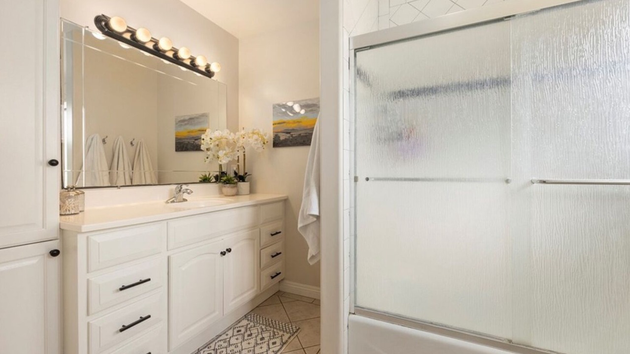 Photo of Bathroom in Del Rey