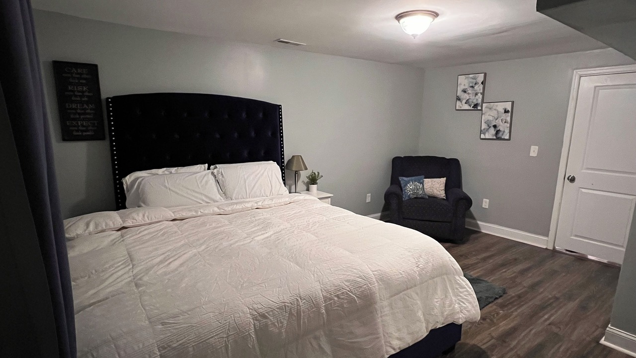 Photo of Bedroom in Overlea