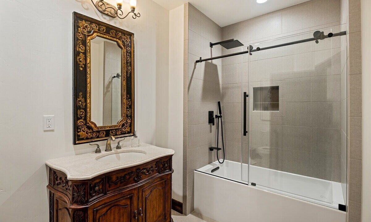 Photo of Bathroom in Missouri Heights