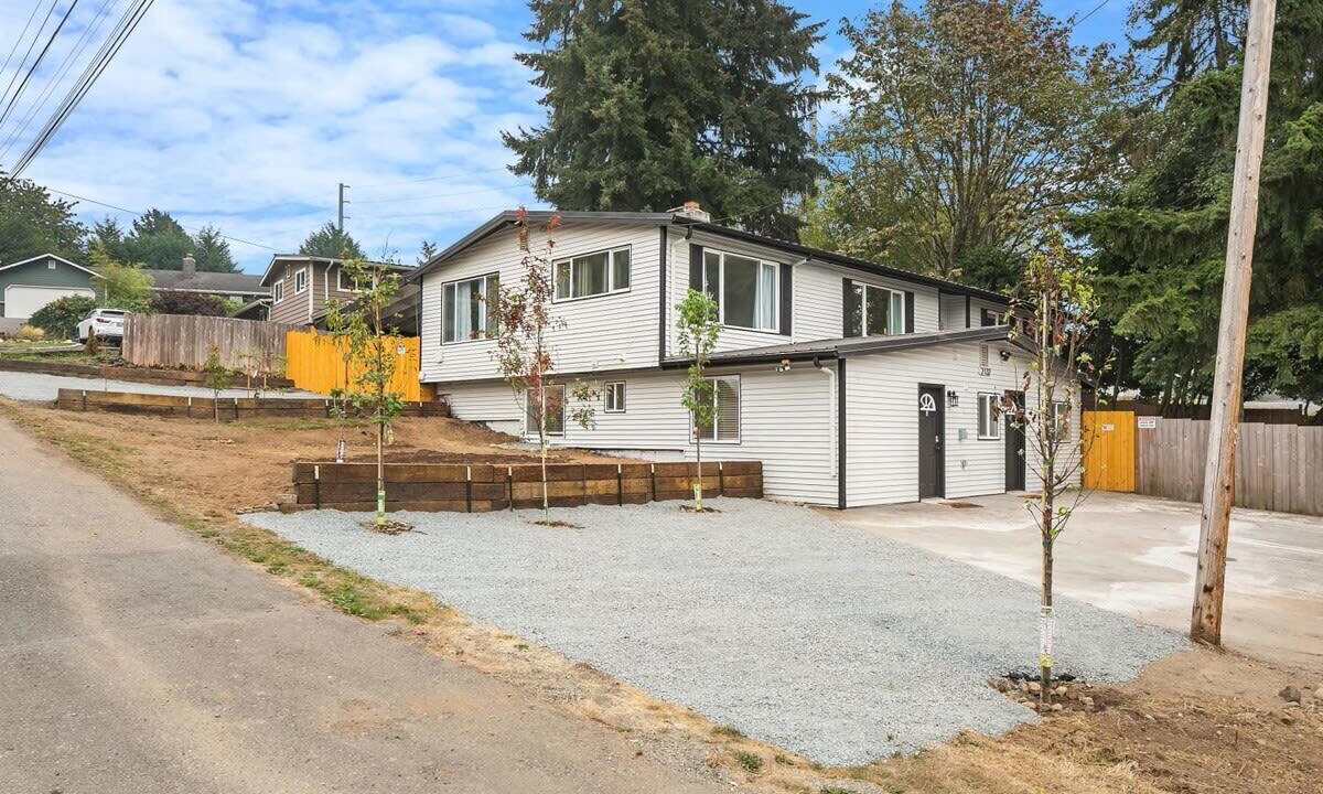 Photo of Others in Picnic Point-North Lynnwood