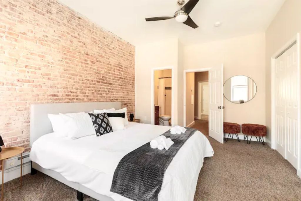 Photo of Bedroom in Downtown Baltimore