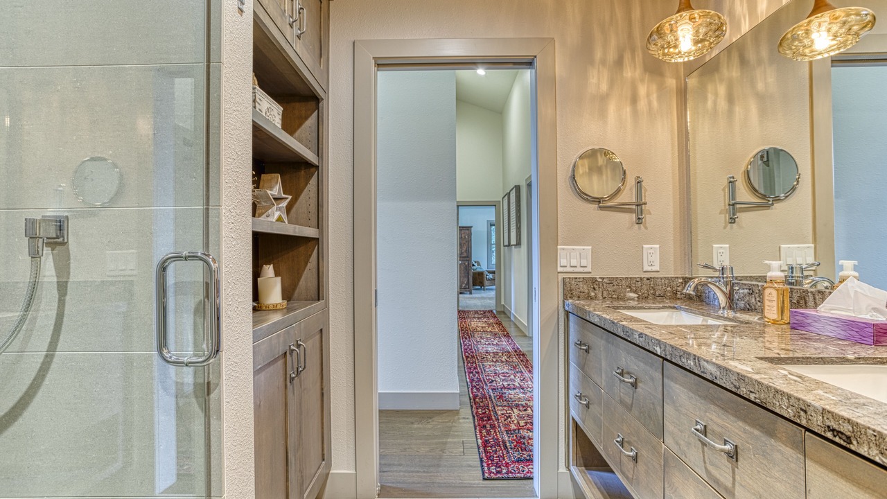 Photo of Bathroom in North Park City