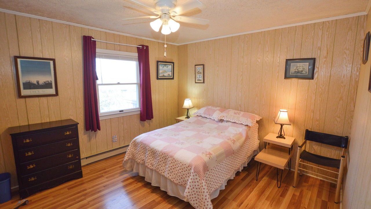 Photo of Bedroom in Carolina Dunes