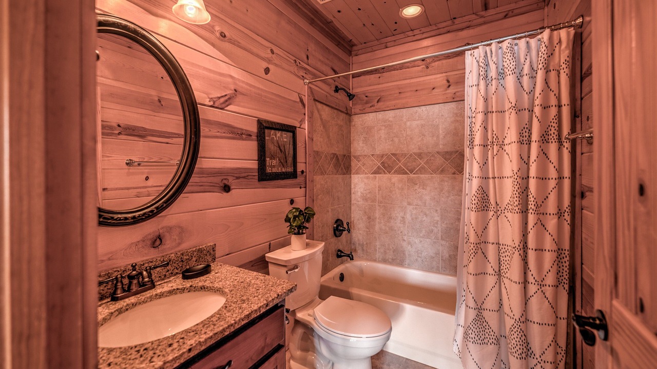 Photo of Bathroom in Blairsville