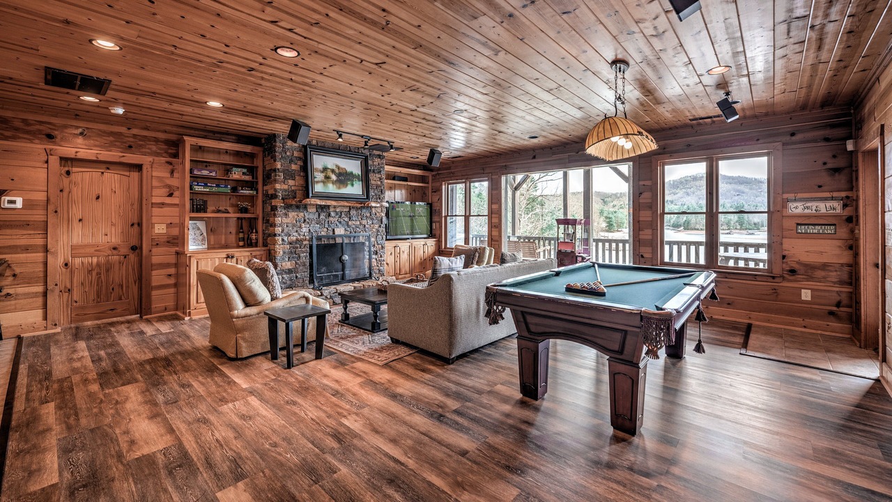 Photo of Livingroom in Blairsville