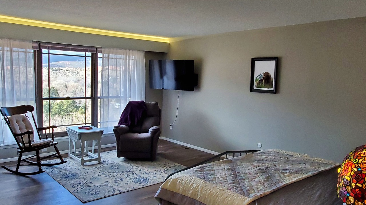 Photo of Bedroom in West Colorado Springs