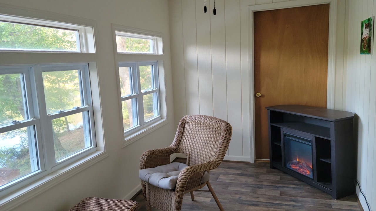 Photo of Livingroom in Salem