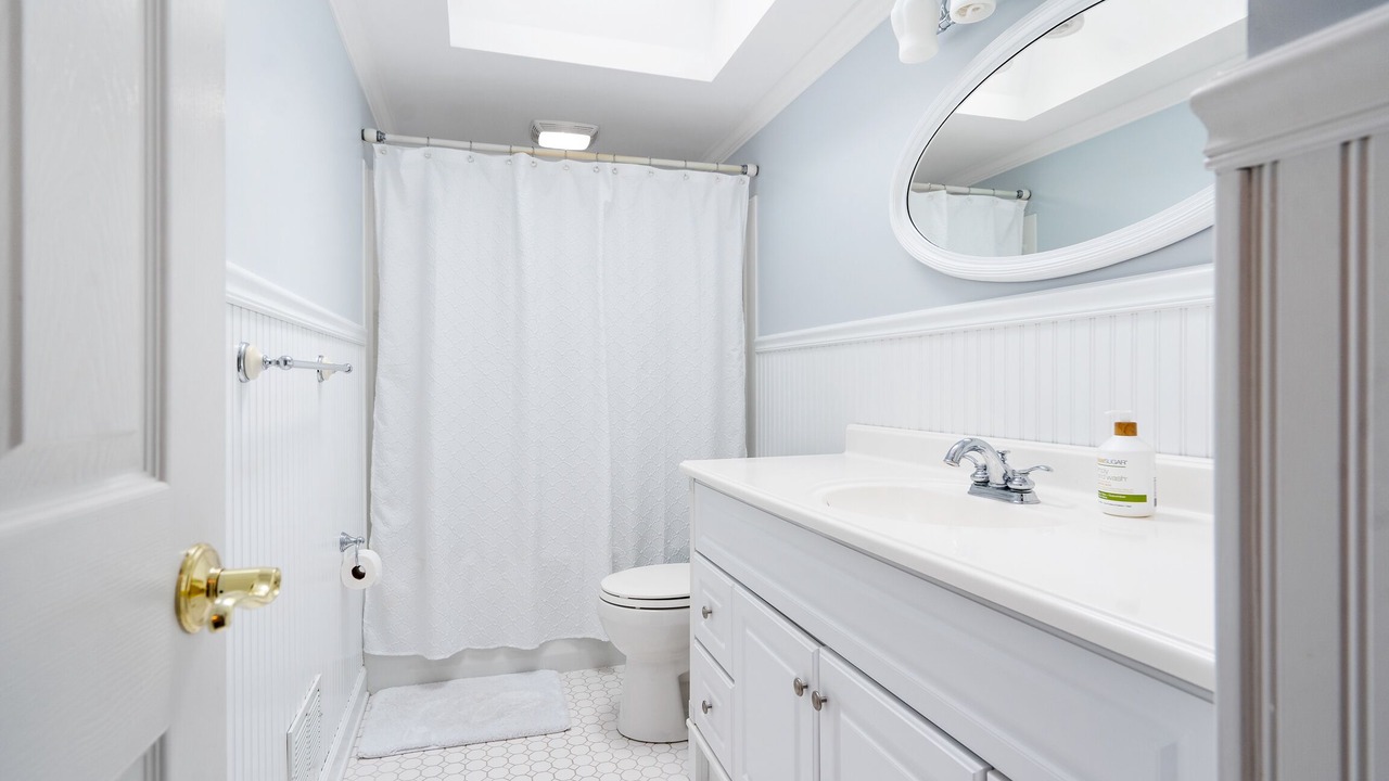 Photo of Bathroom in Geyser Crest