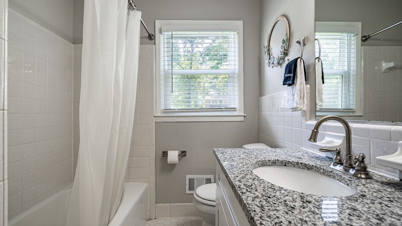 Photo of Bathroom in Marietta