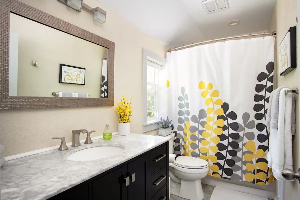 Photo of Bathroom in Wilsonville