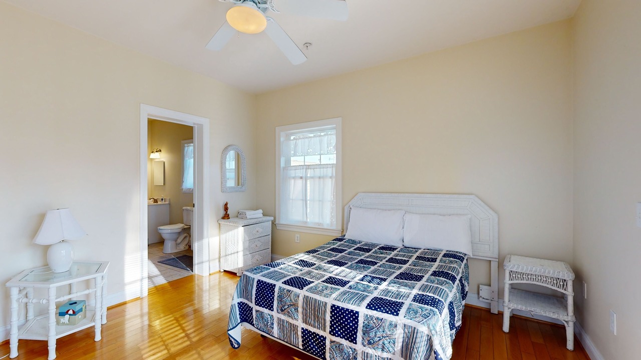 Photo of Bedroom in Little Salisbury