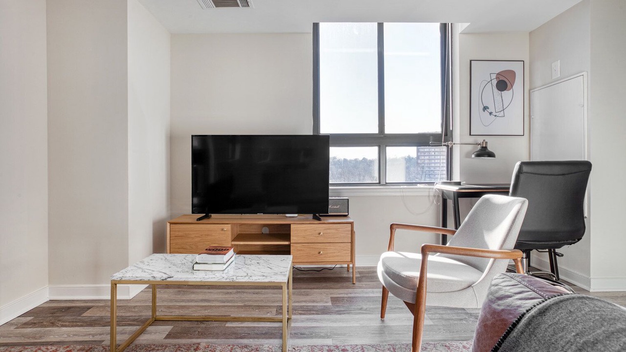 Photo of Livingroom in Pentagon City