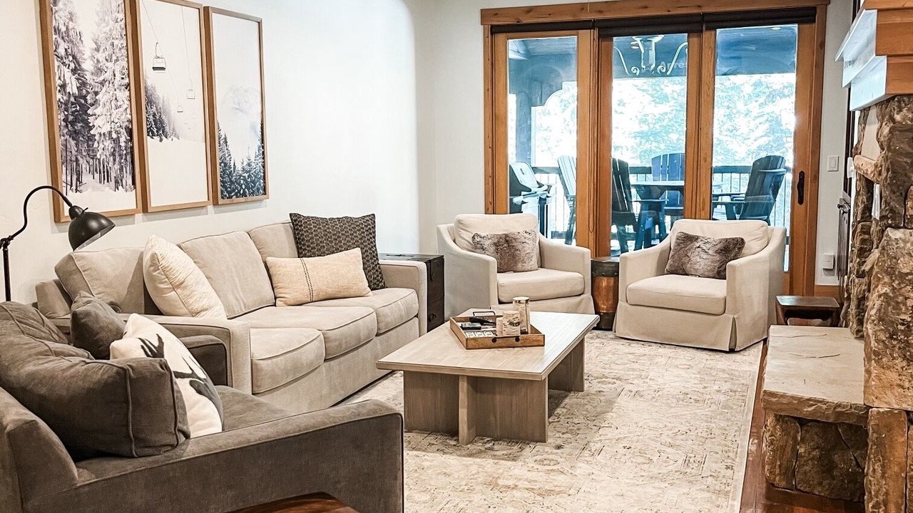 Photo of Livingroom in Copper Mountain Village